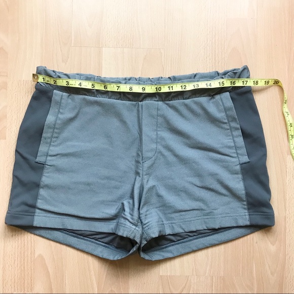 Lululemon lab shorts 10 - Picture 2 of 5